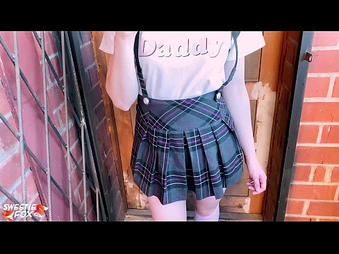 ❤️ L'escola es xucla la polla profundament i la folla en lloc de les classes. ❌ Porno dur al ca.vlad-massage-salon.ru ❌