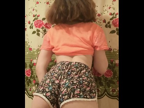 ❤️ Nena jove sexy despullant-se els pantalons curts davant la càmera ❌ Porno dur al ca.vlad-massage-salon.ru ❌